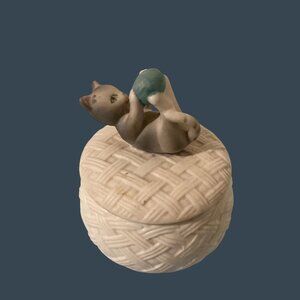 Napco Playful Kitty Cat Kitten With Ball of Yarn Figural Trinket Box